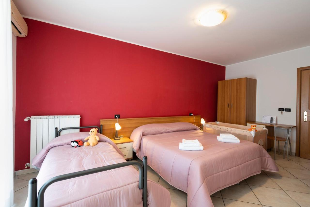 Montesilvano Marina Hotel D'Atri מראה חיצוני תמונה