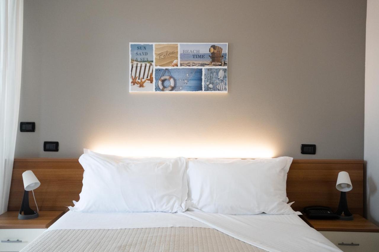 Montesilvano Marina Hotel D'Atri מראה חיצוני תמונה