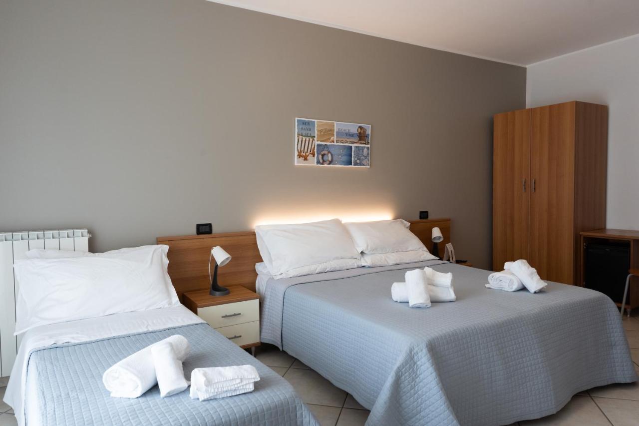 Montesilvano Marina Hotel D'Atri מראה חיצוני תמונה