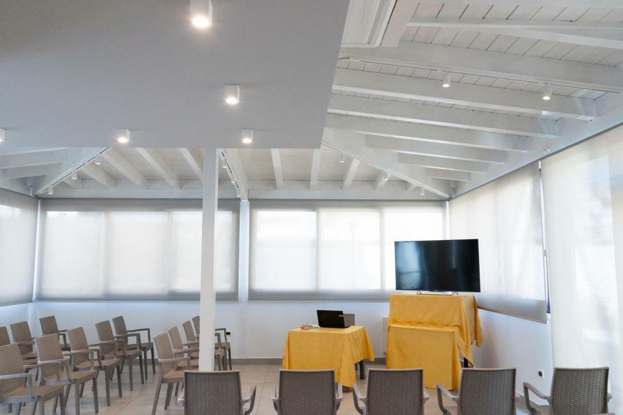 Montesilvano Marina Hotel D'Atri מראה חיצוני תמונה