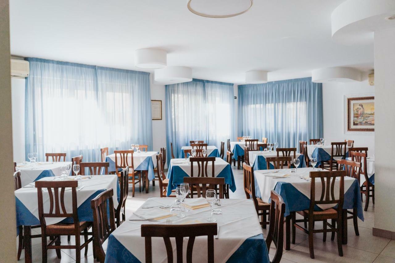 Montesilvano Marina Hotel D'Atri מראה חיצוני תמונה